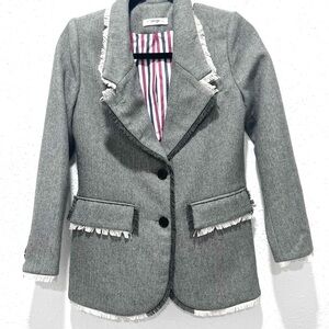 Tweed Gray Blazer with Notched Lapels and Structured Shoulders Small